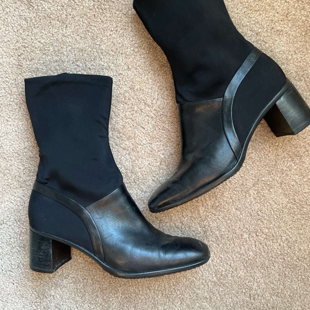 Black boots